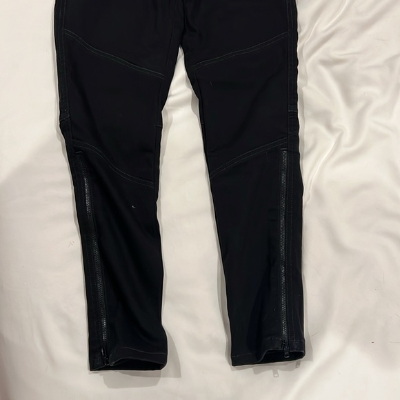 5.11 Tactical Black Pants - Picture 5 of 8
